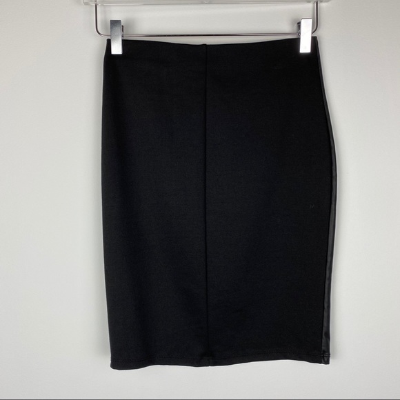 Guess Leather Look  Marrick Midi Skirt size Small - Picture 2 of 4